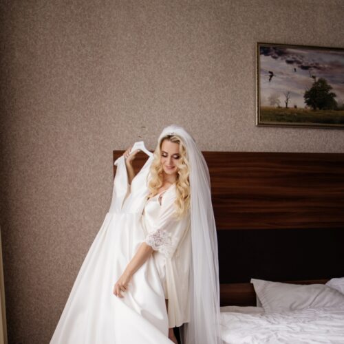 невеста и платье