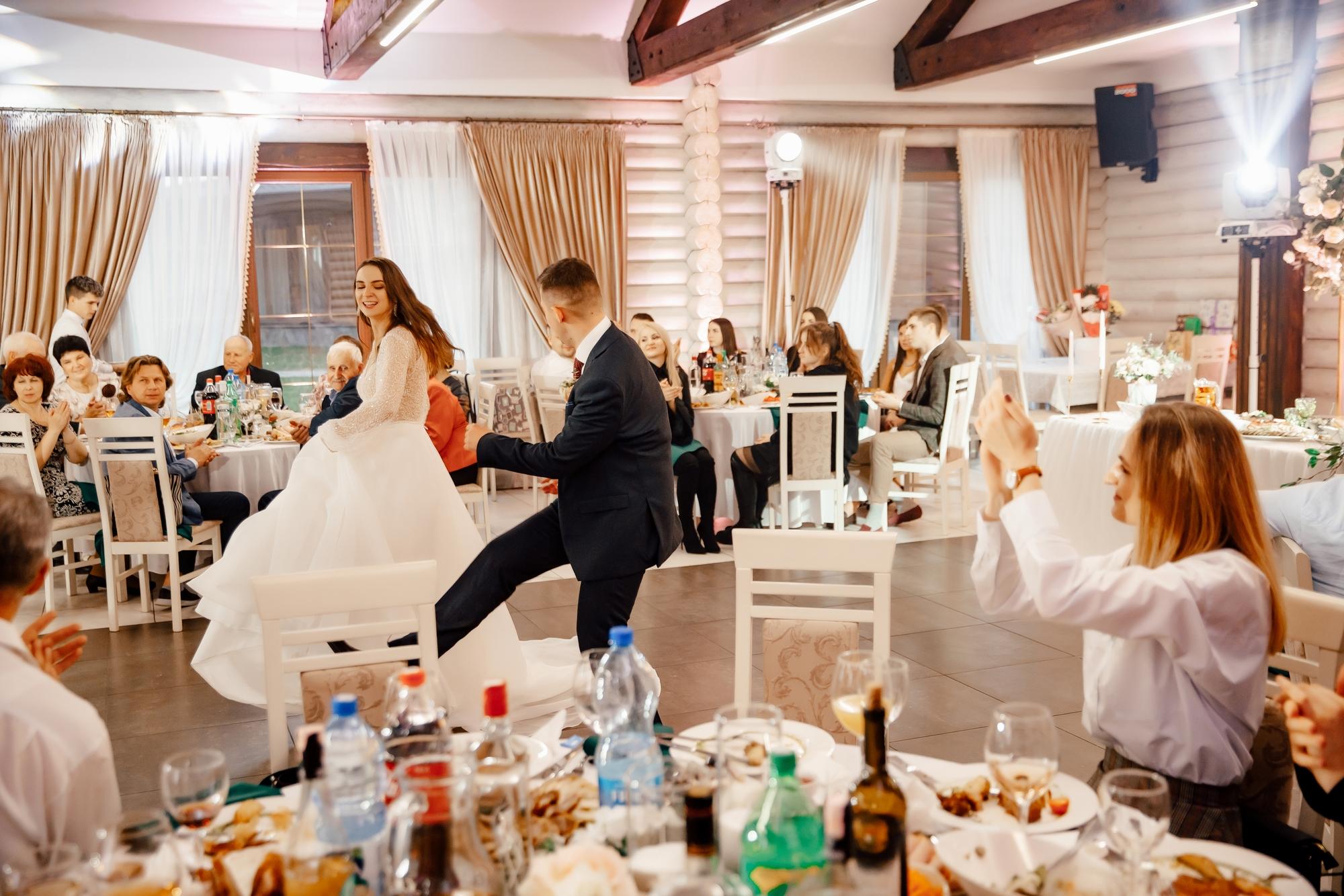 танцы на свадьбе